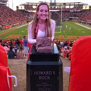 Meet your Posher, Emily